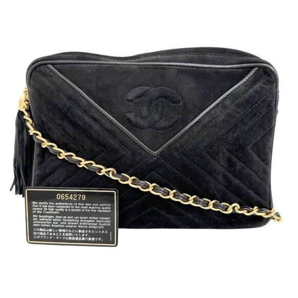 CHANEL Black Shoulder Bag - Picture 8 of 8